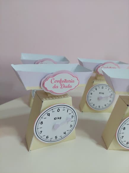 Caixa Balança Confeitaria