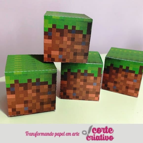 Caixa Cubo Grama Minecraft