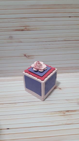 Caixa Brownie Flor Scrap