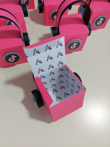 Caixa Fone Cubo Tik Tok