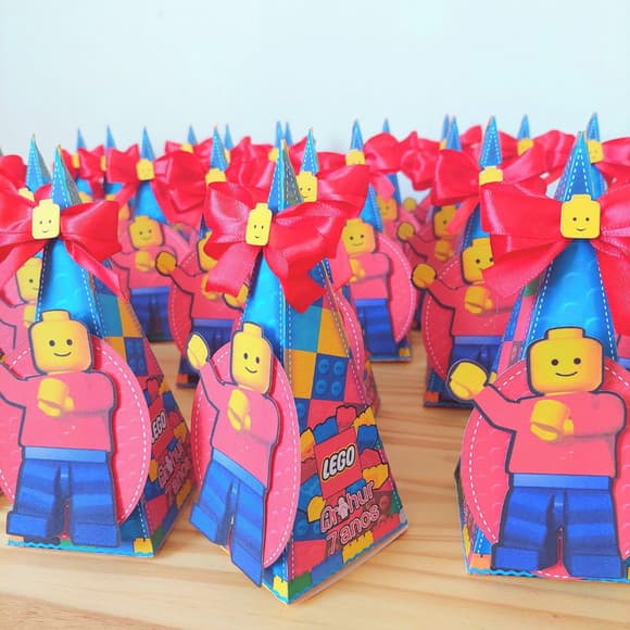 Caixa Cone com com Laço Lego