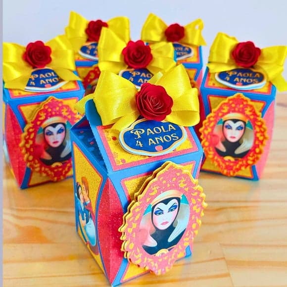 Caixa Milk Branca de Neve Scrap
