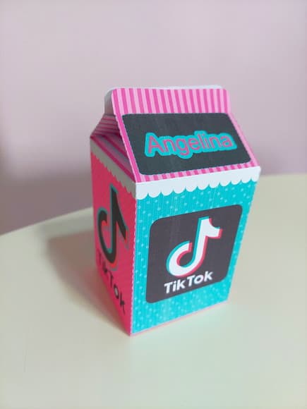Caixa Milk Tik Tok