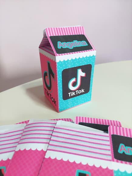 Caixa Milk Tik Tok
