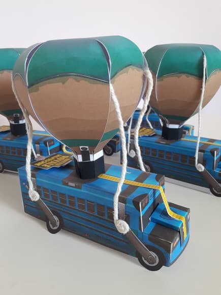 Kit Festa Ônibus de Batalha Fortnite 10 Und